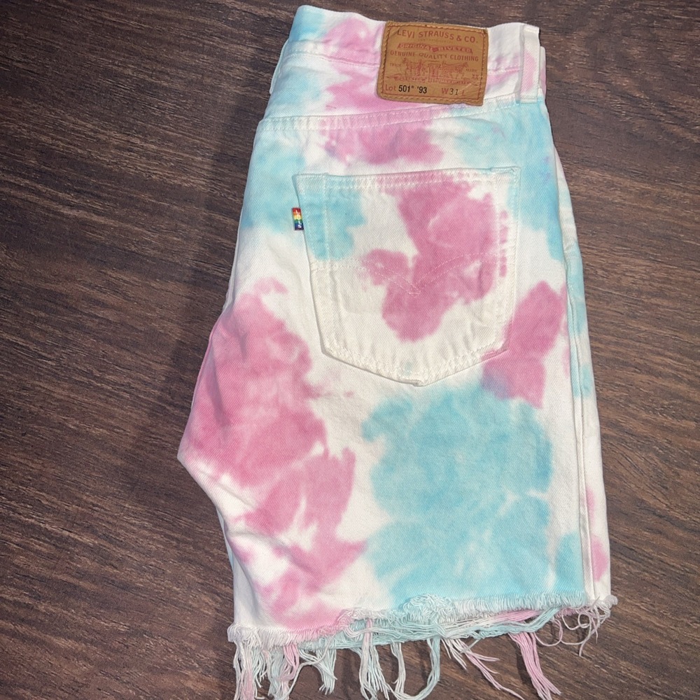 Levi's 501 '93 Cut Off Tie Dye Denim Shorts Size 31 Blue Pink Pride Button Fly